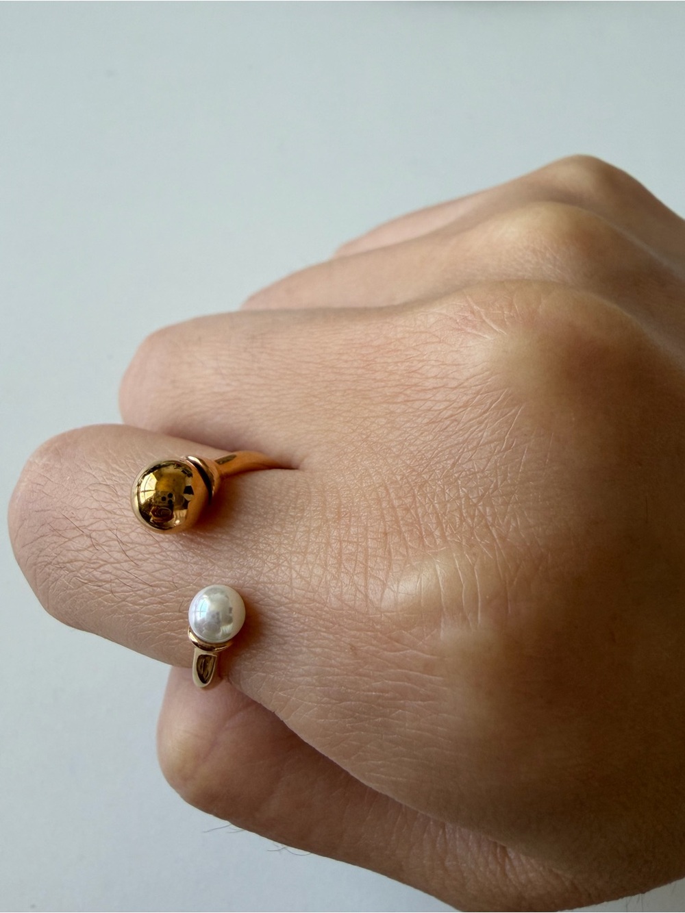 Gold Open Pearl Accent Ring (size 6)